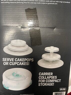Mint Handle 3-Tier Cupcake Carrier - White/Clear